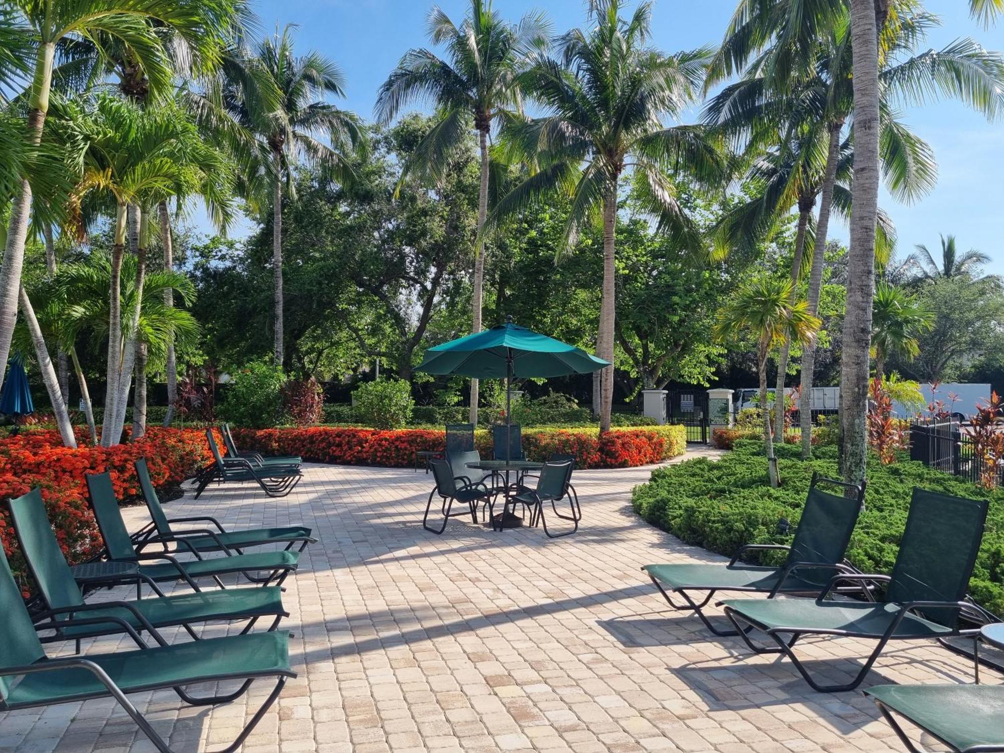 North Naples Stunning 2-Bedroom Plus Den Condo In Greenlinks Resort מראה חיצוני תמונה